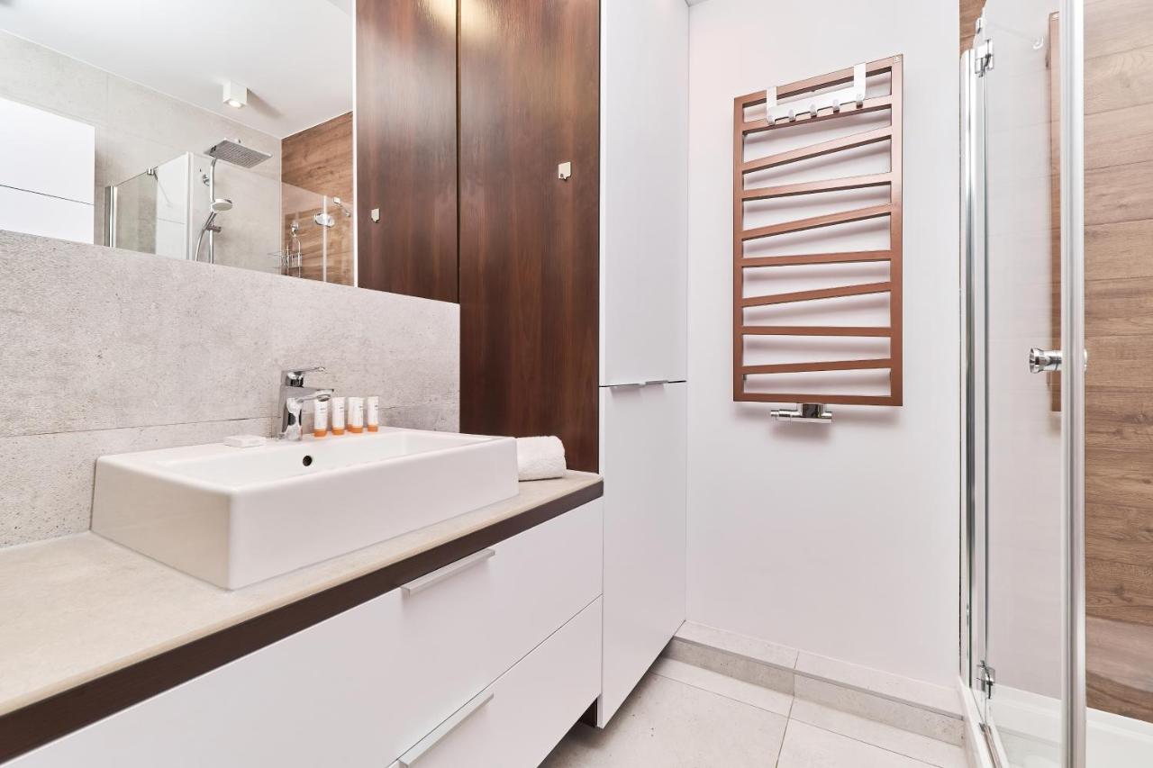 Nowa Teczowa Apartments Promenada Staromiejska By Noclegi Renters Breslavia Exterior foto