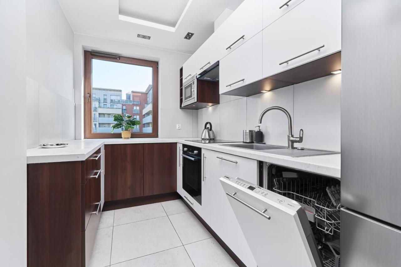 Nowa Teczowa Apartments Promenada Staromiejska By Noclegi Renters Breslavia Exterior foto